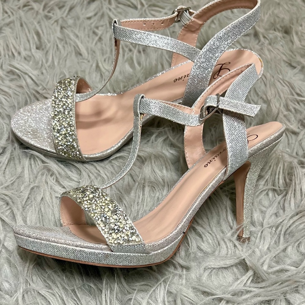Adonna Glittery Silver Heels - Picture 3 of 3